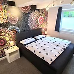 Parklife Apartment *