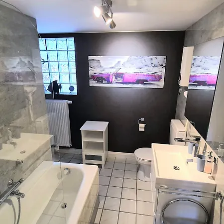 Parklife Apartment *